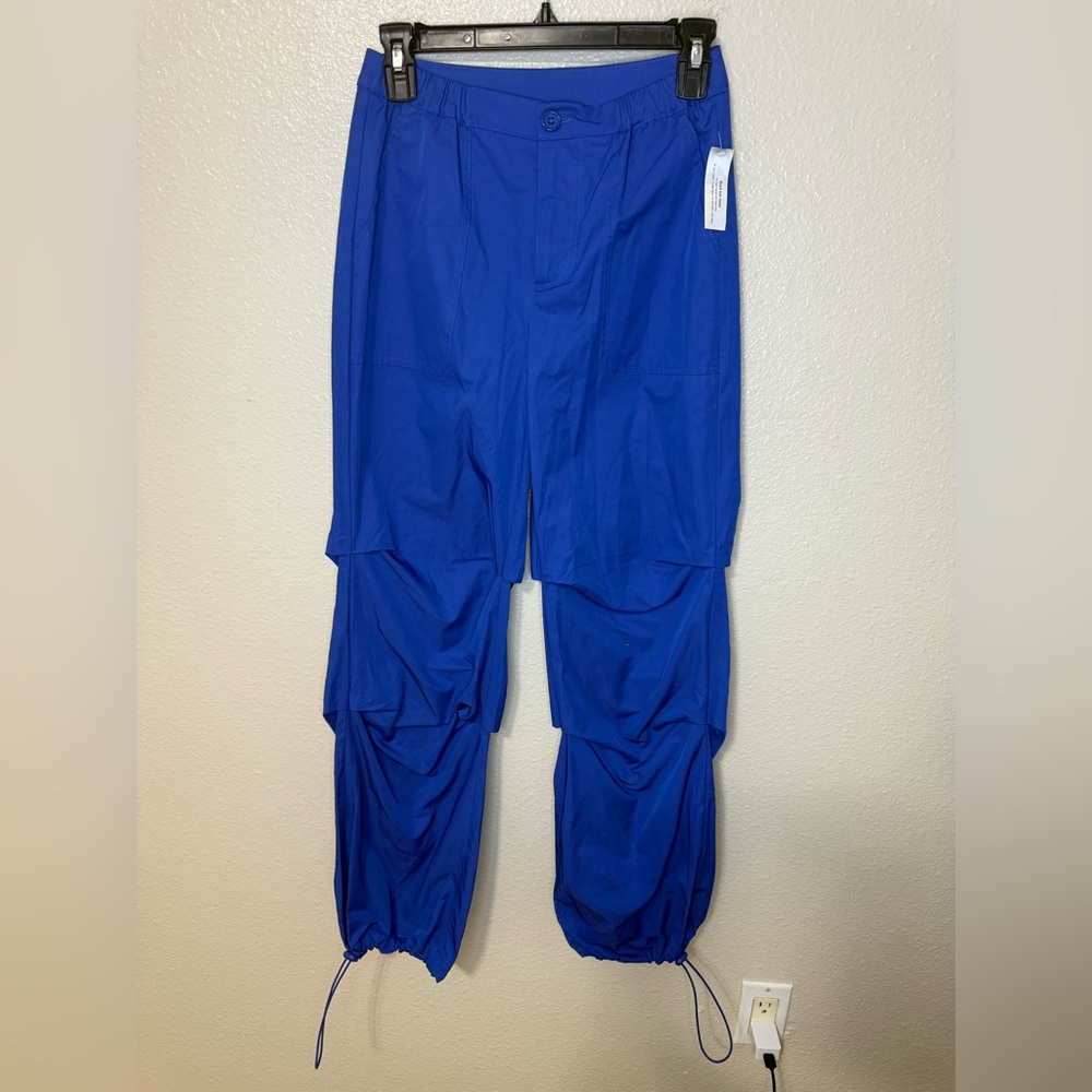 New NWT Anthropologie find me now blue “cargo” pants size xs